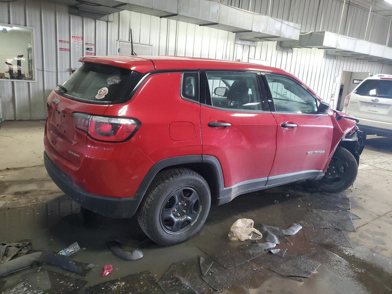 2018 Jeep Compass - Image 3