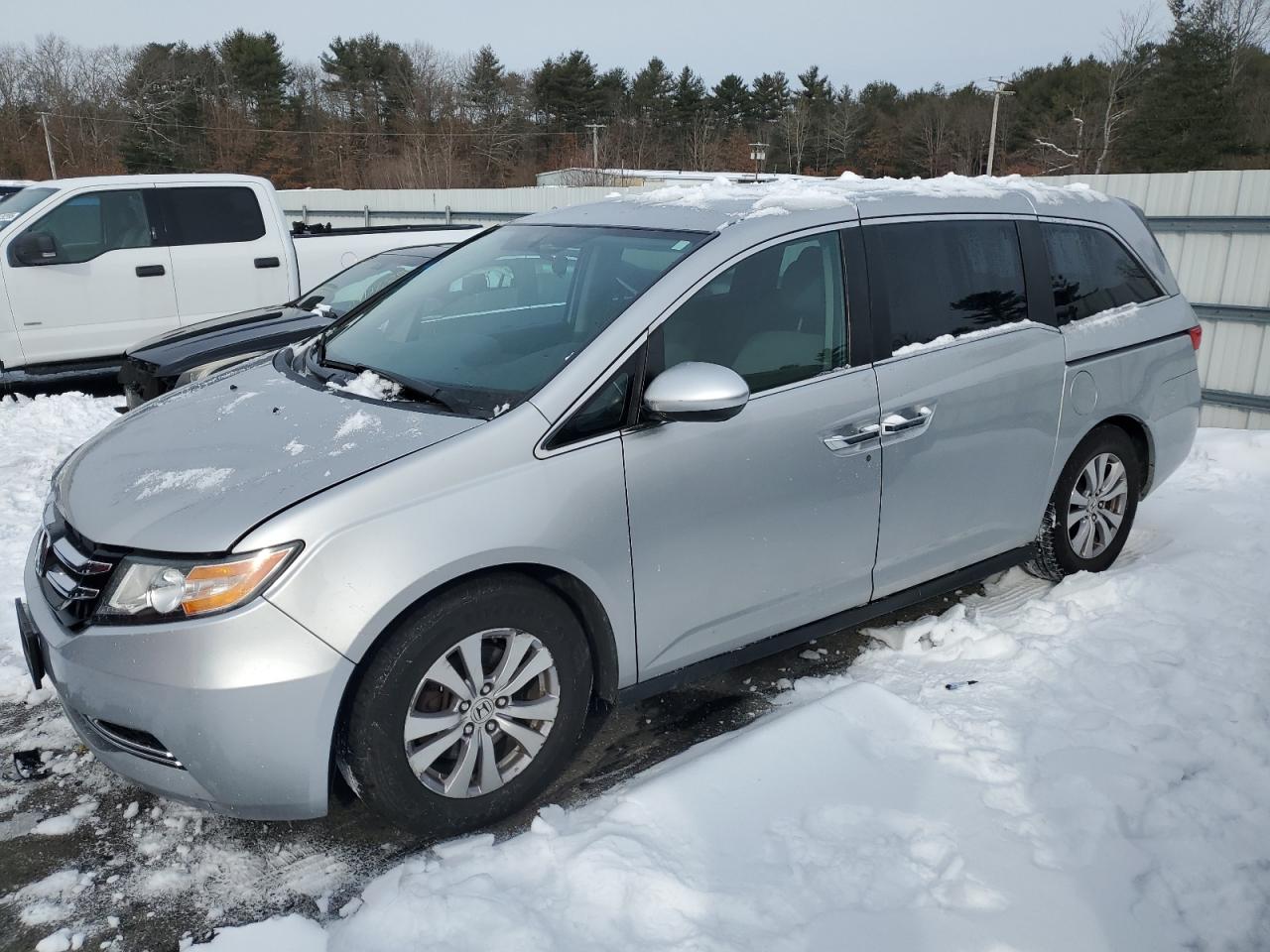 2015 Honda Odyssey - Image 1