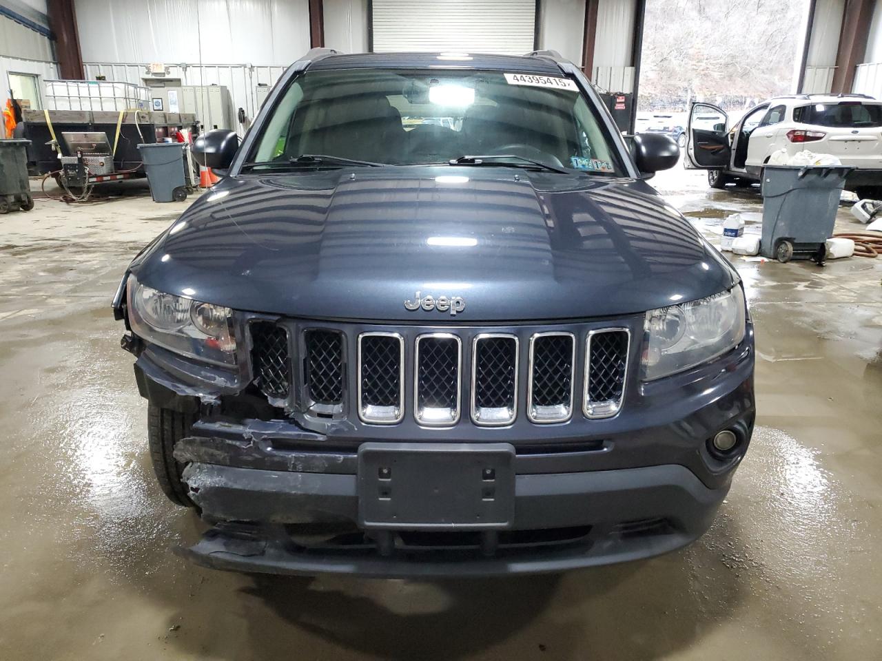 2016 Jeep Compass - Image 5
