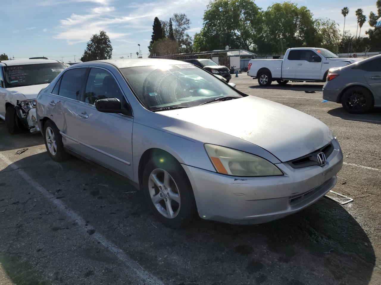 2004 Honda Accord - Image 4
