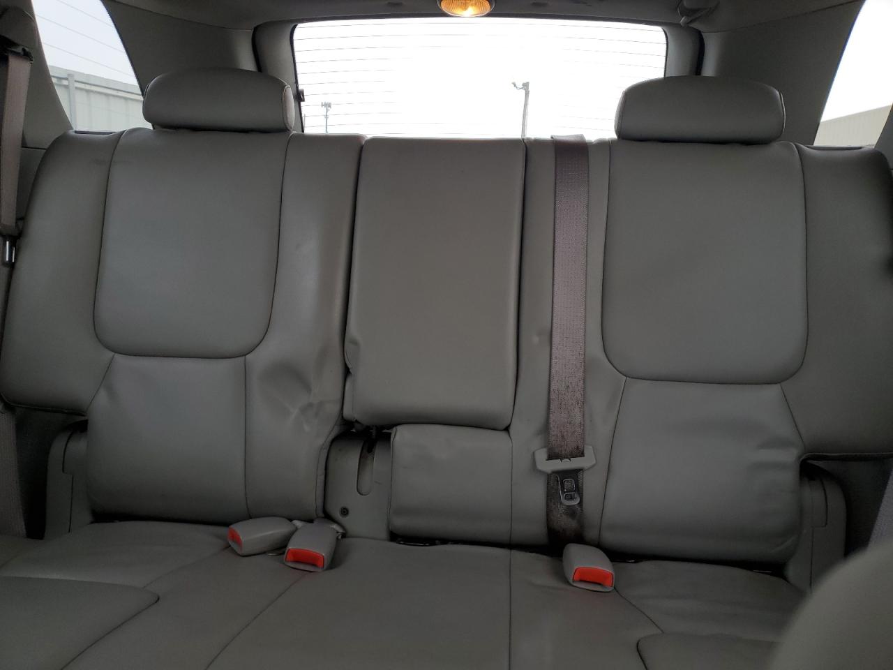 2008 Chevrolet Equinox - Image 10