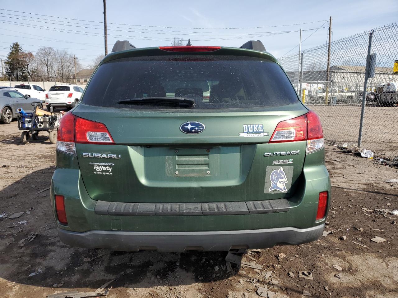 2012 Subaru Outback - Image 6