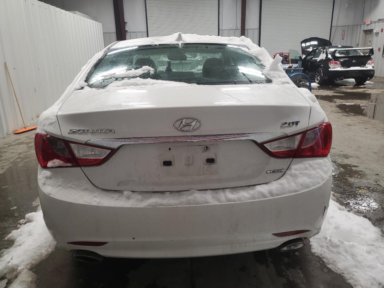 2011 Hyundai Sonata - Image 6