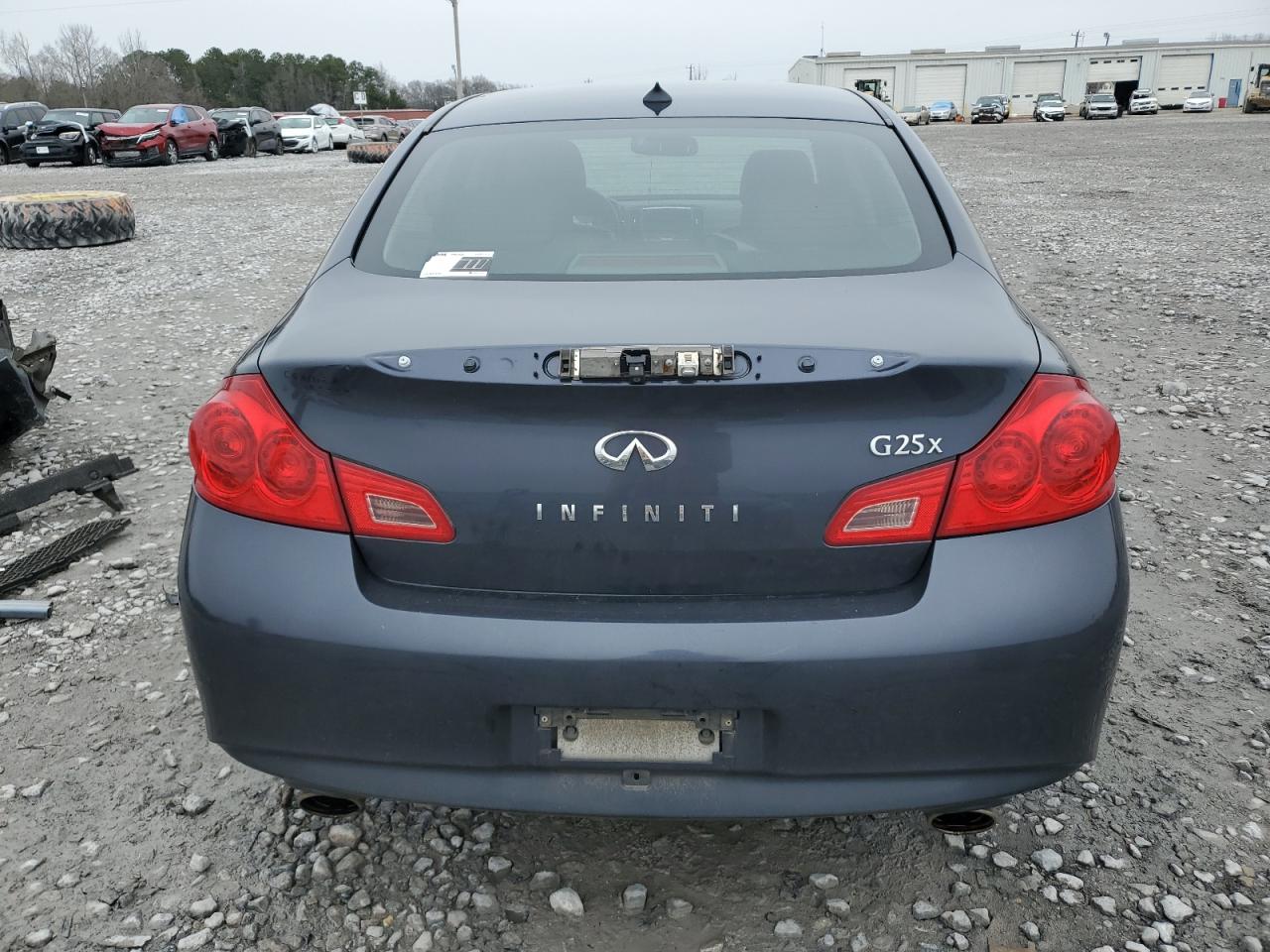 2011 Infiniti G - Image 6