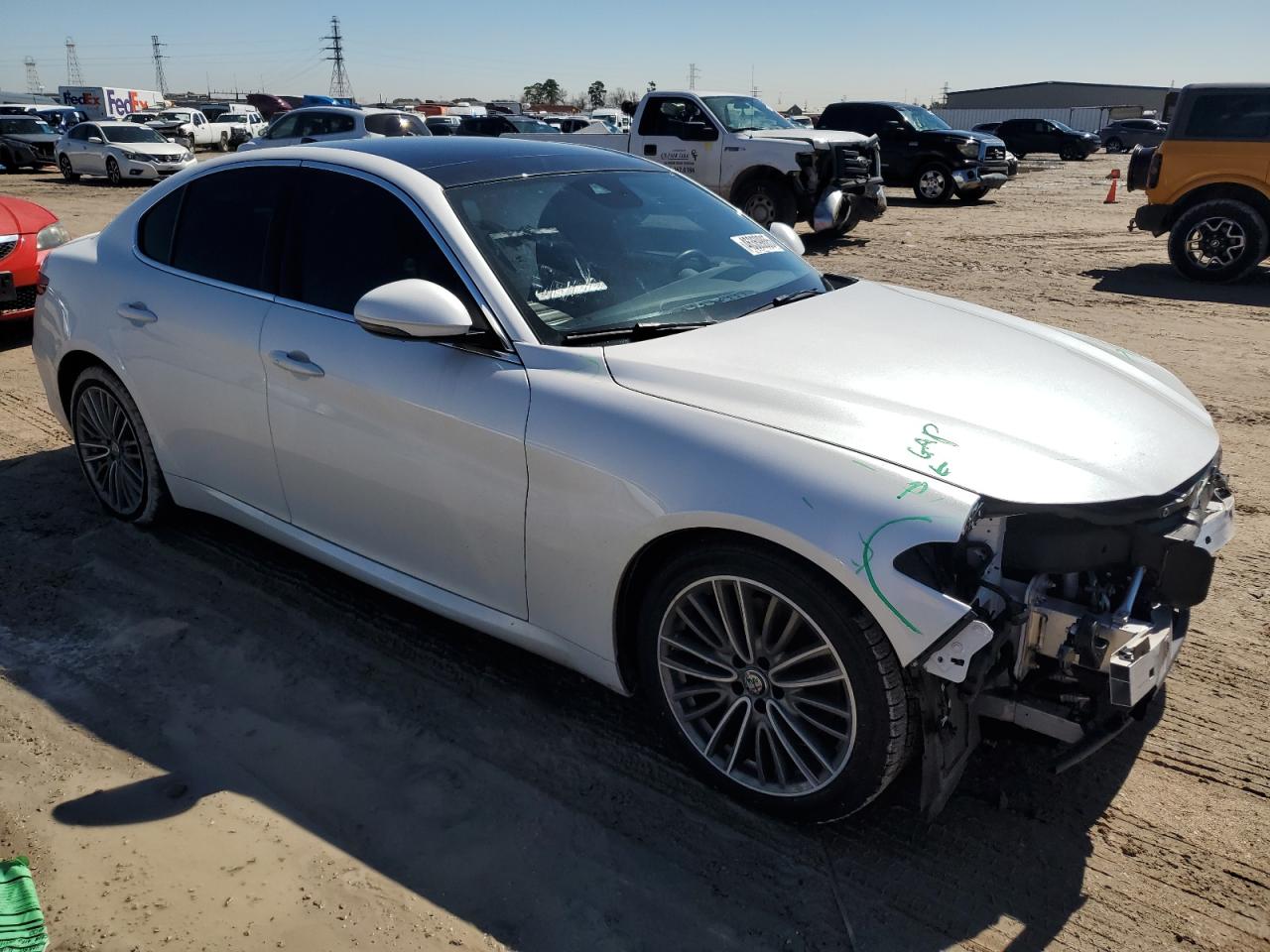 2019 Alfa Romeo Giulia - Image 4