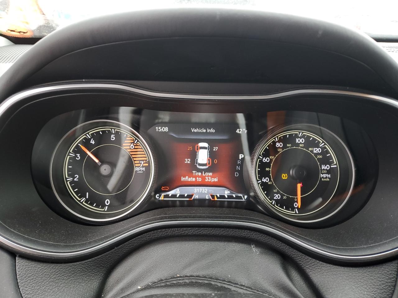 2019 Jeep Cherokee - Image 9