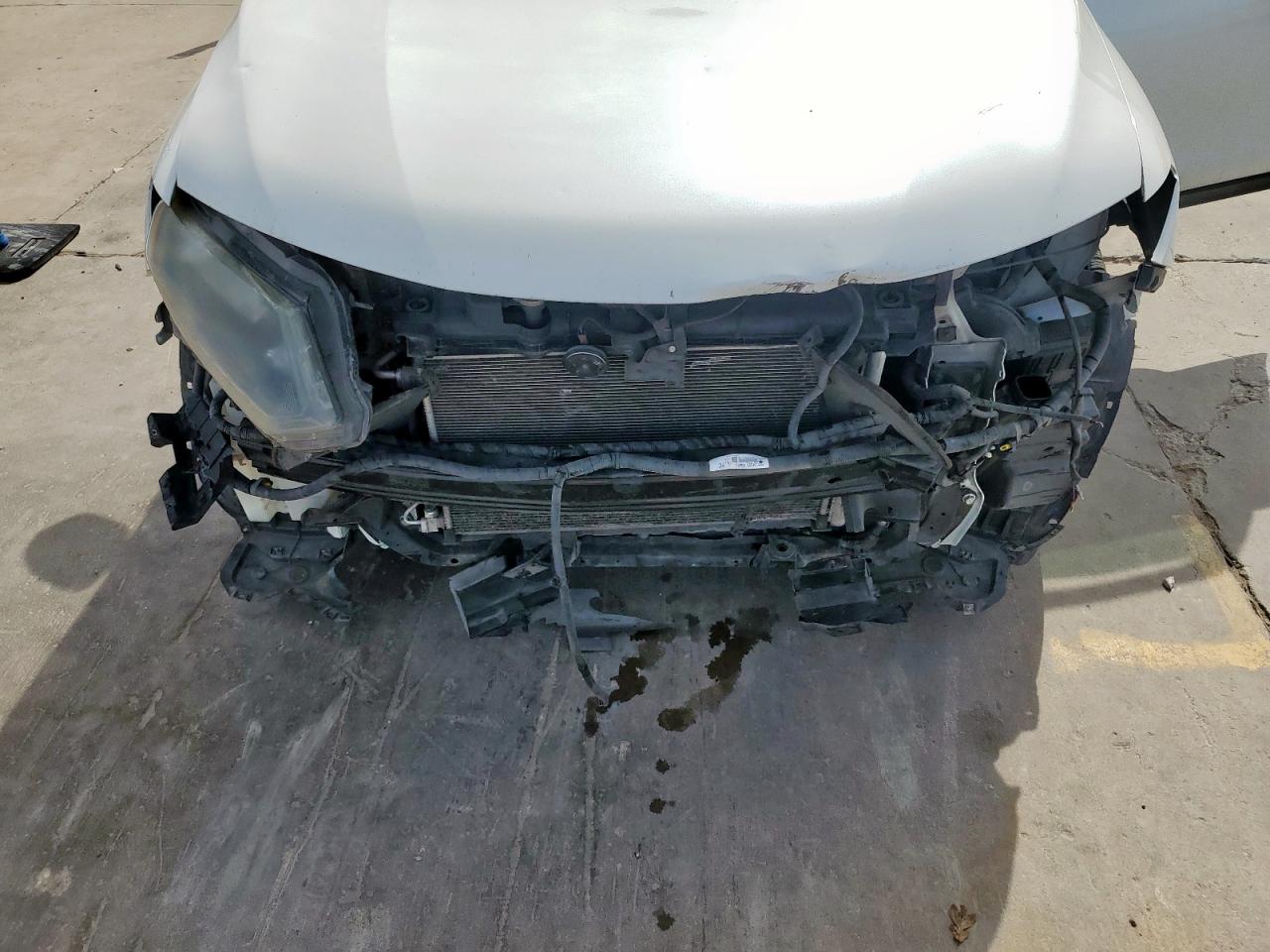 2016 Nissan Rogue - Image 12