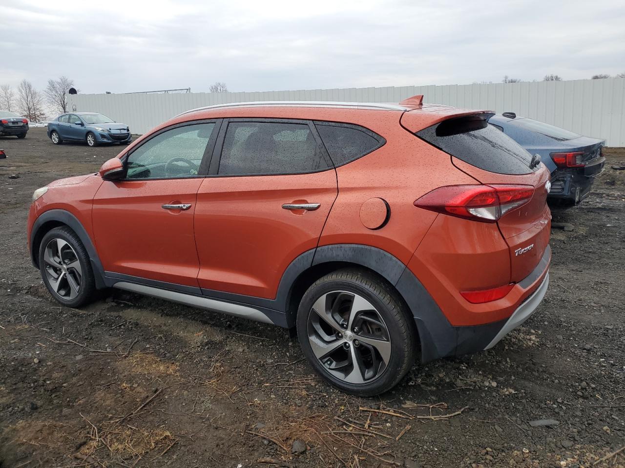 2017 Hyundai Tucson - Image 2