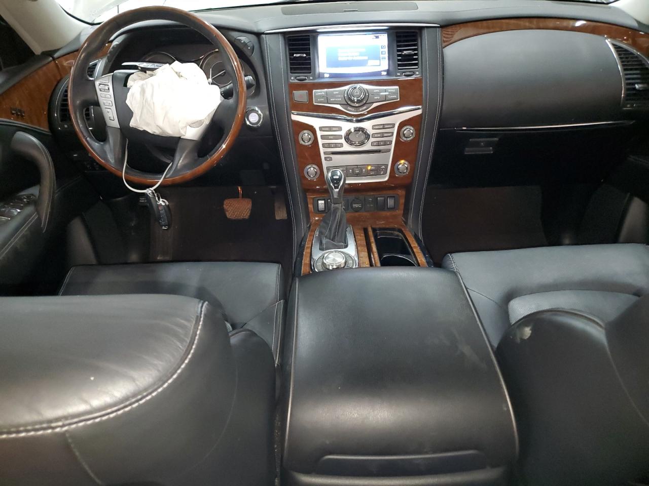 2019 Infiniti QX80 - Image 8