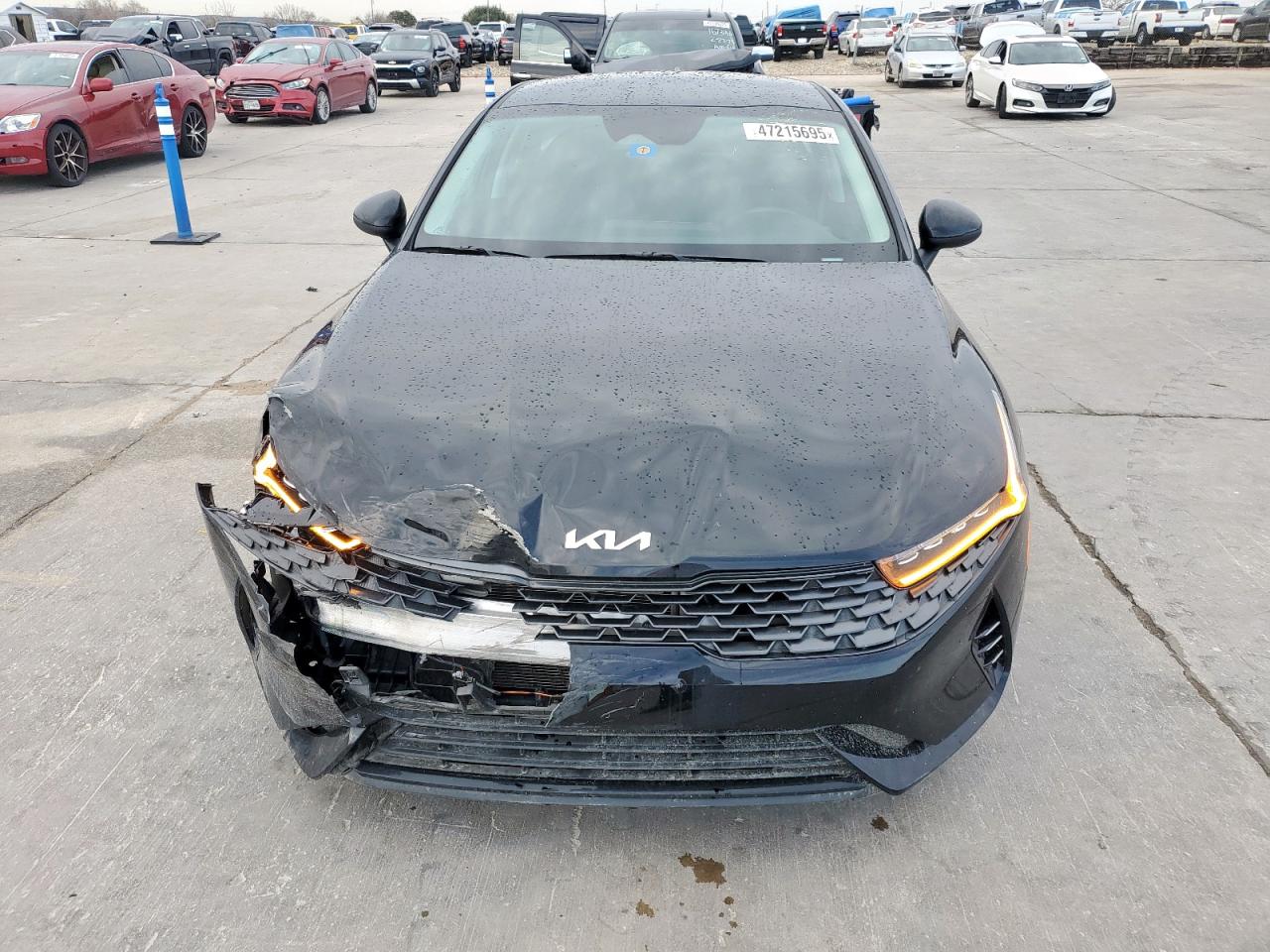 2023 Kia K5 - Image 5