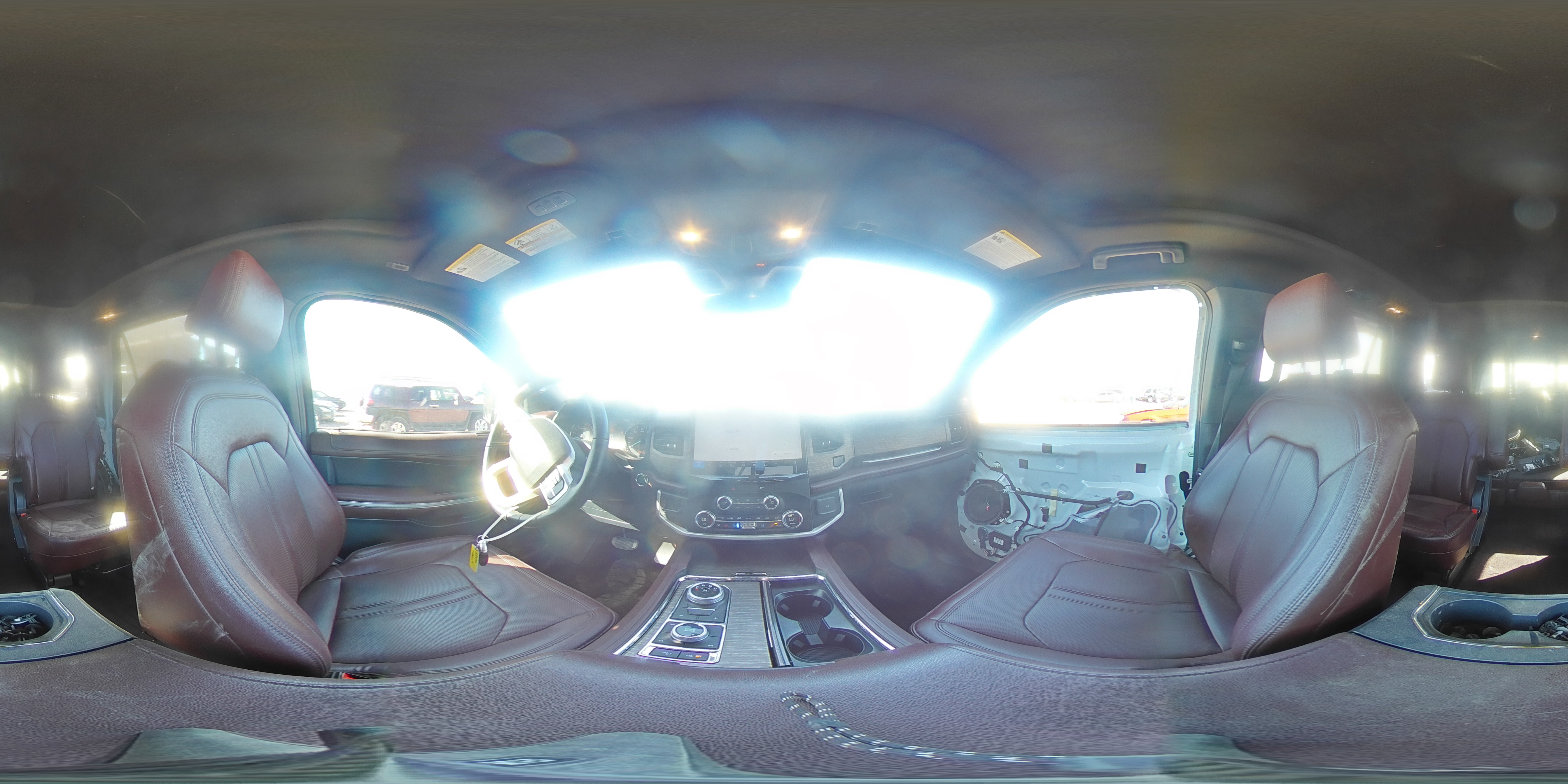 2023 Ford Expedition - Image 13
