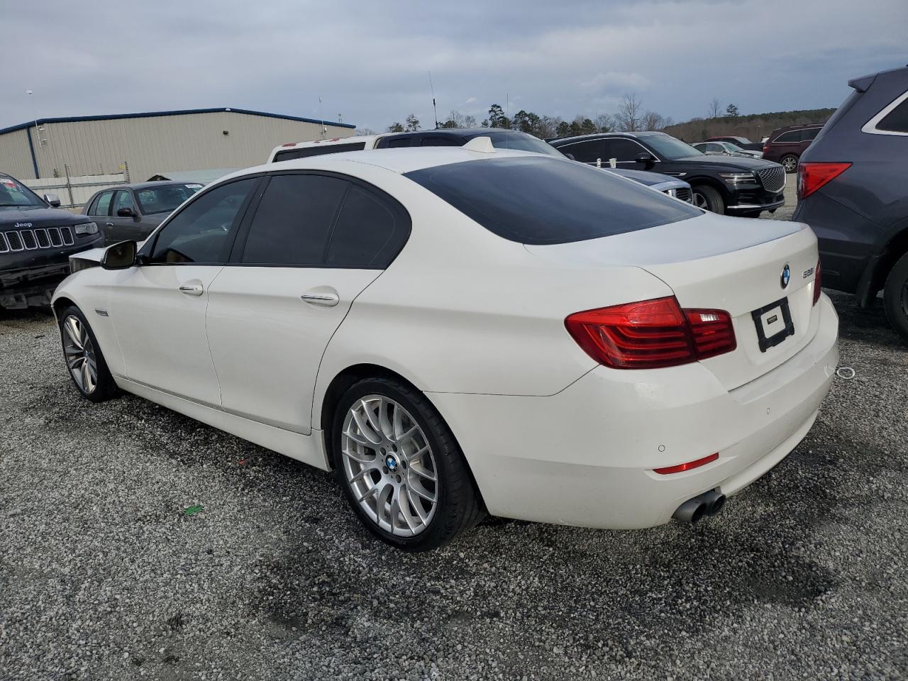 2016 BMW 5er - Image 2