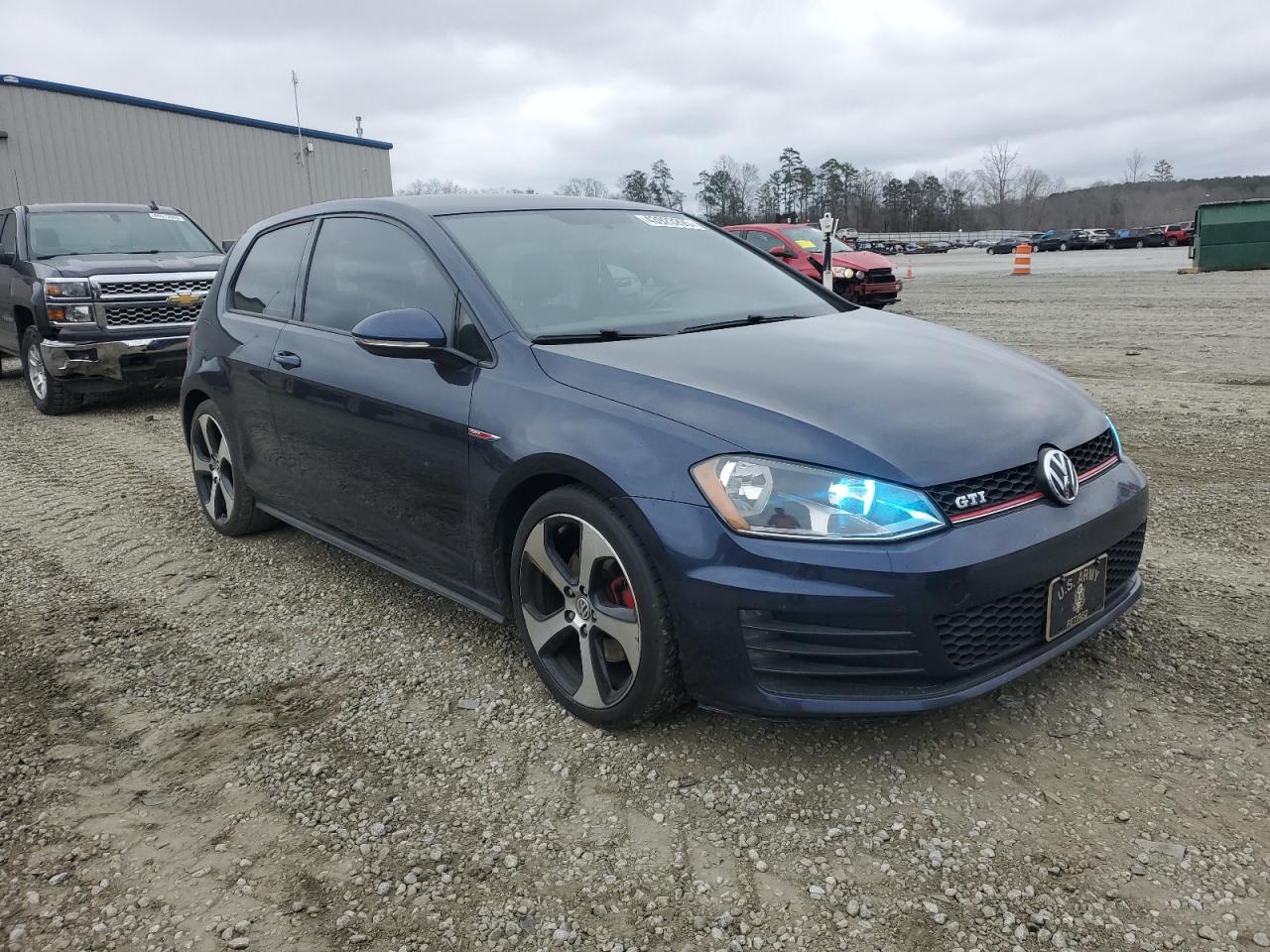 2015 Volkswagen GTI - Image 4
