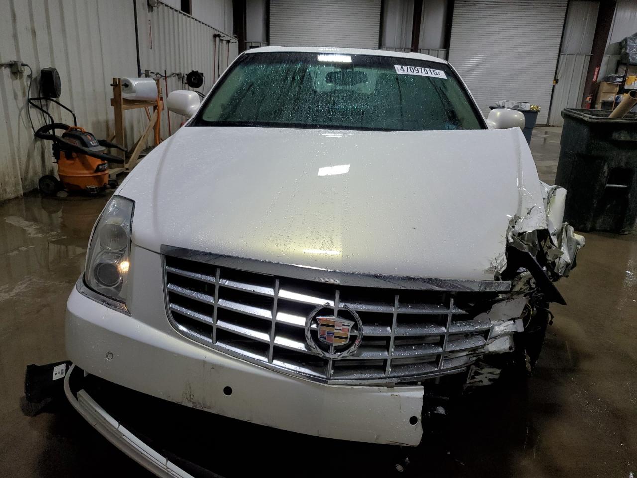 2007 Cadillac DTS - Image 5