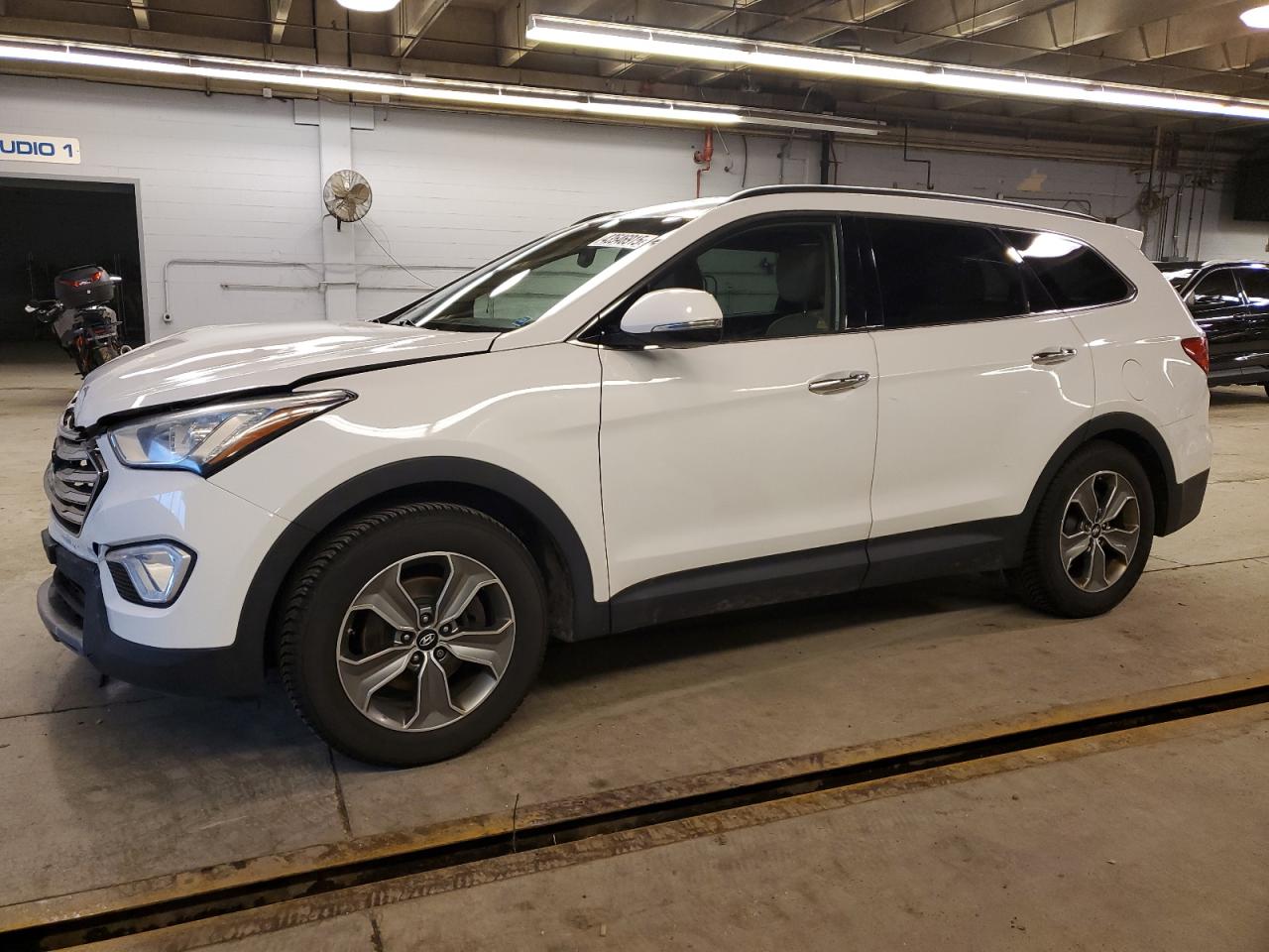 2014 Hyundai Santa Fe - Image 1