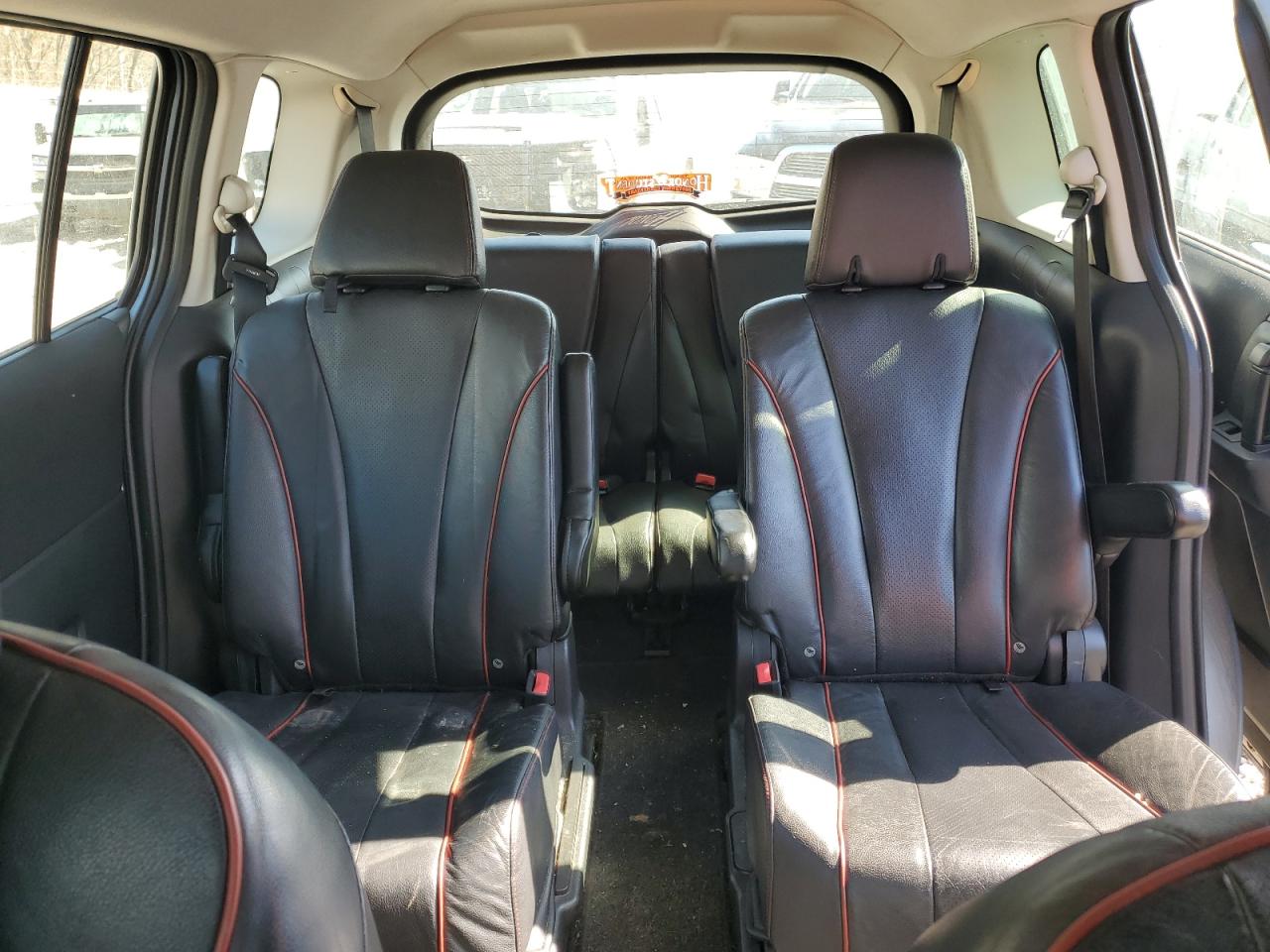 2012 Mazda 5 - Image 10
