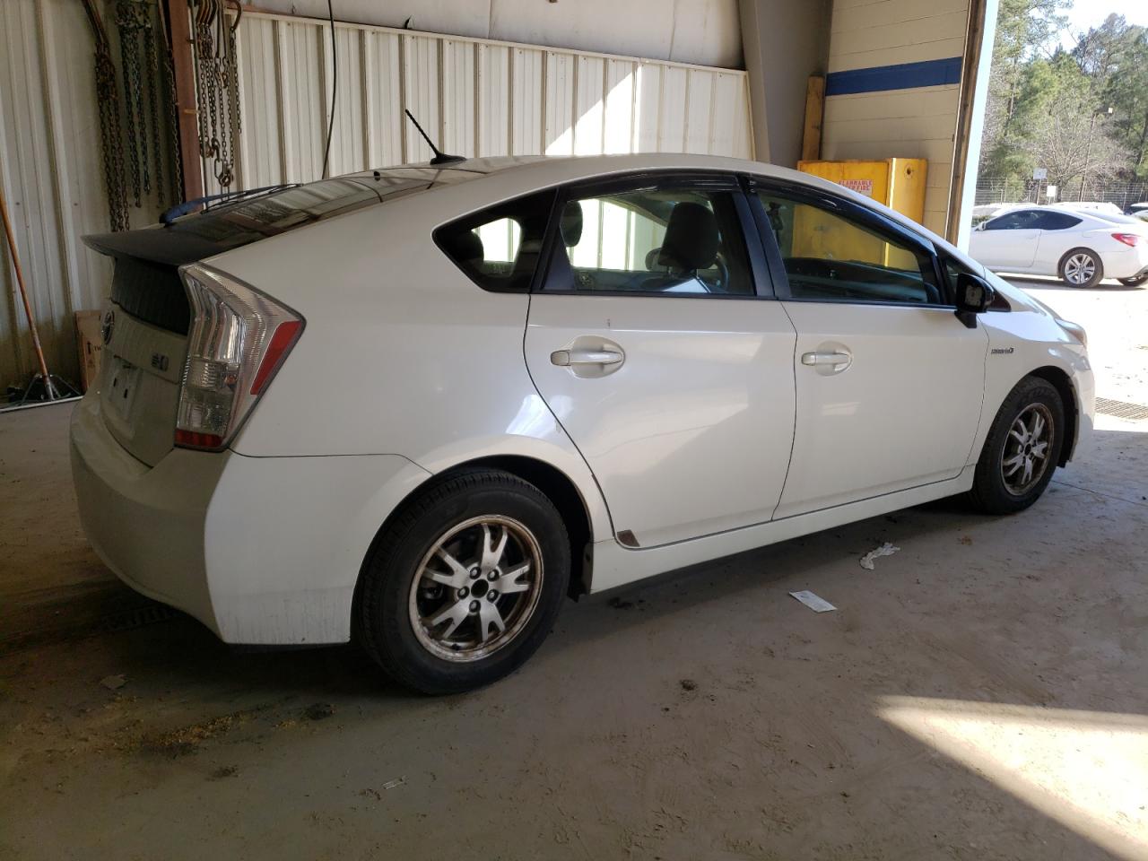 2010 Toyota Prius - Image 3