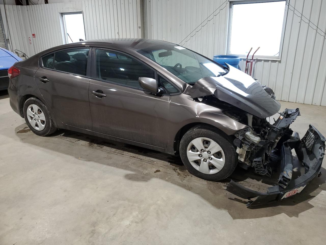 2017 Kia Forte - Image 4