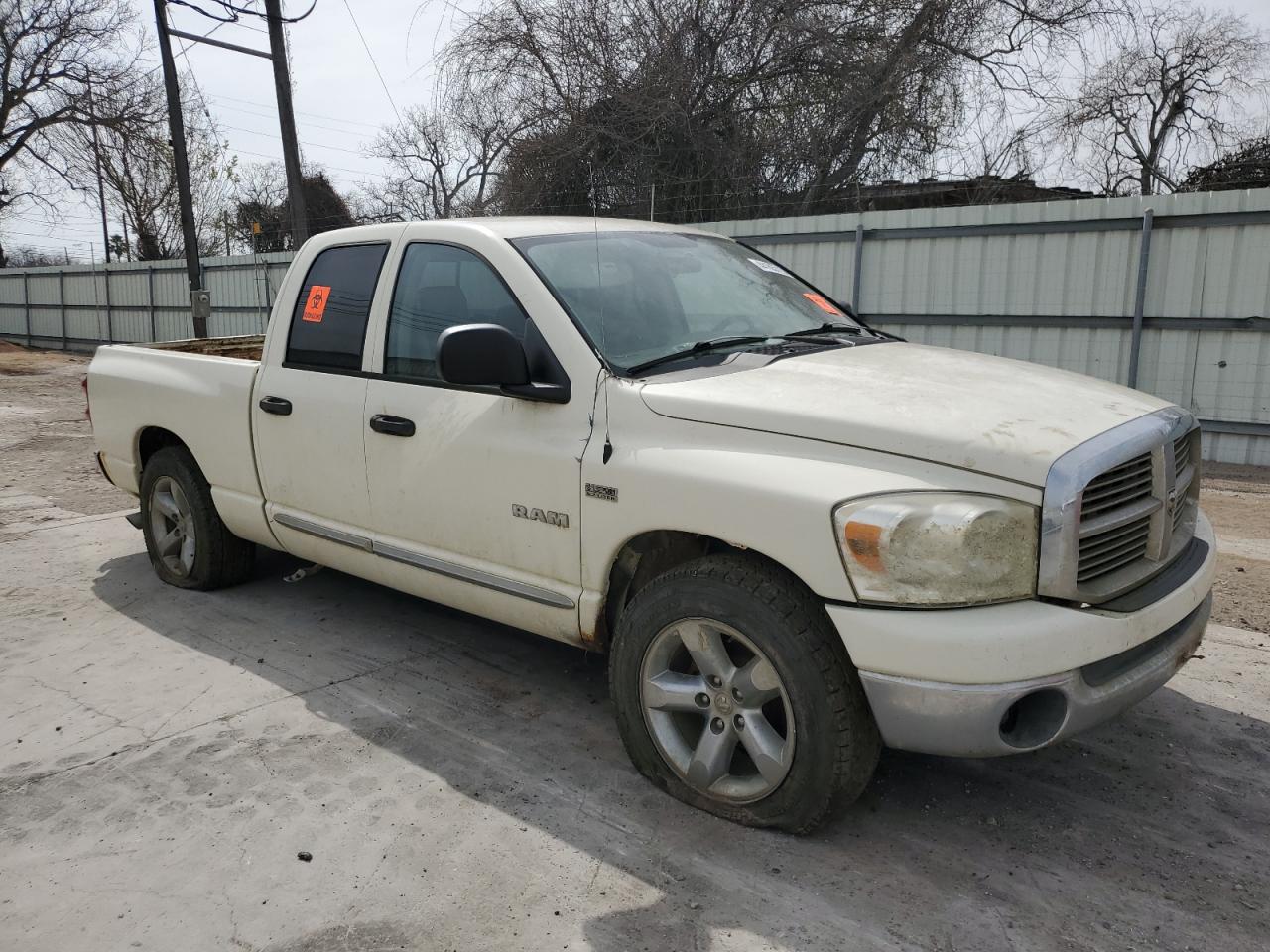 2008 Dodge RAM - Image 4