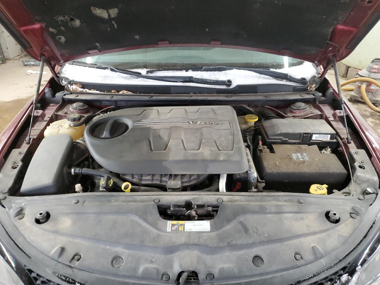 2015 Chrysler 200 - Image 11