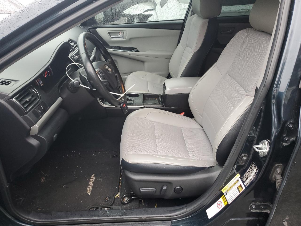 2016 Toyota Camry - Image 7