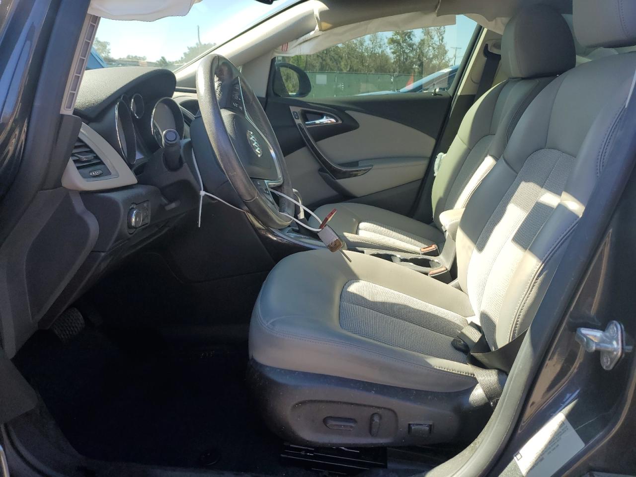2016 Buick Verano - Image 7