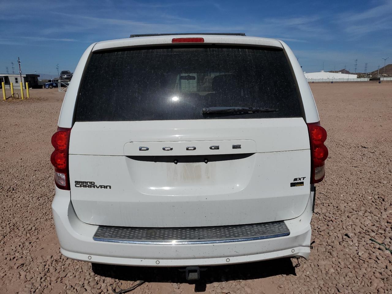 2016 Dodge Caravan - Image 6