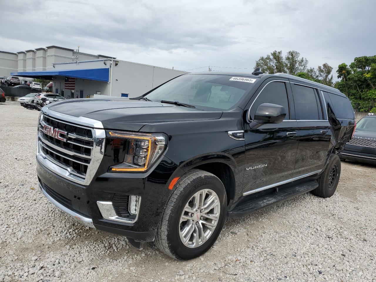 2022 GMC Yukon - Image 1
