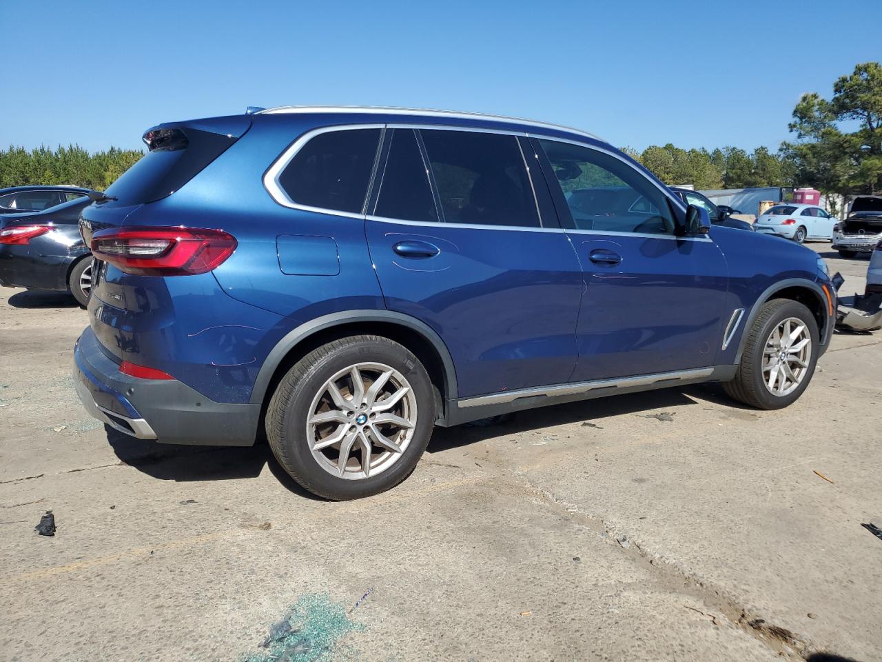2021 BMW X5 - Image 3