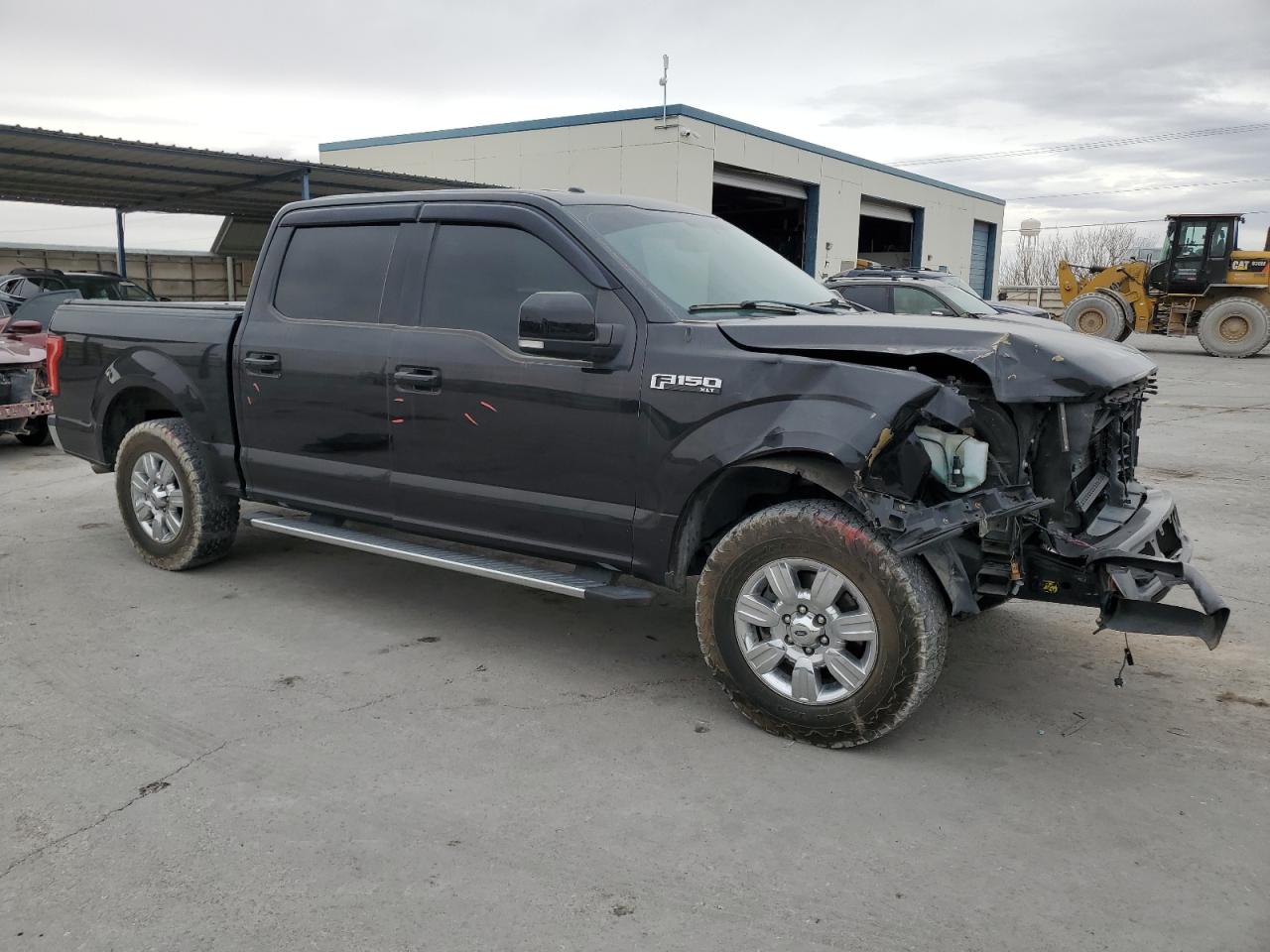 2015 Ford F-150 - Image 4