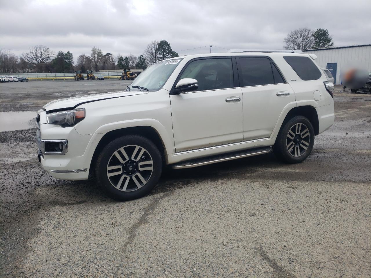 2017 Toyota 4Runner - Image 1