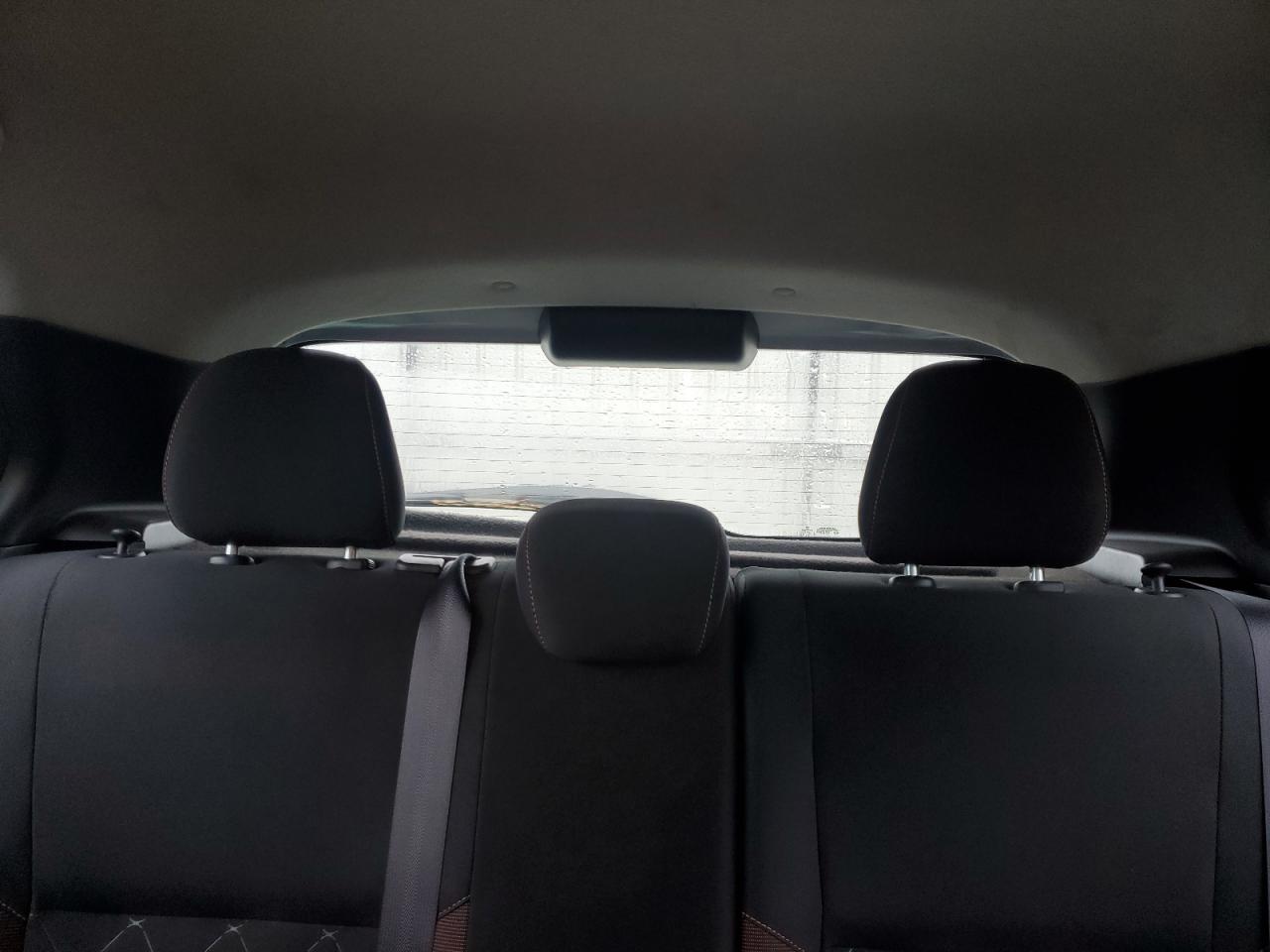 2020 Nissan Kicks - Image 10