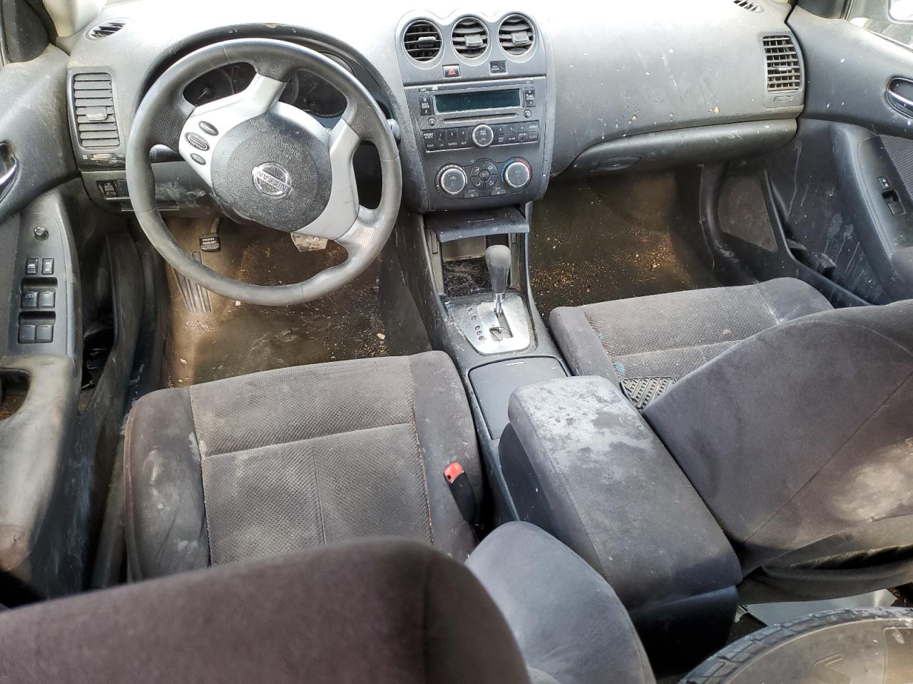 2009 Nissan Altima - Image 8