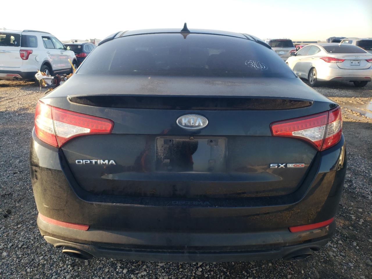 2011 Kia Optima - Image 6