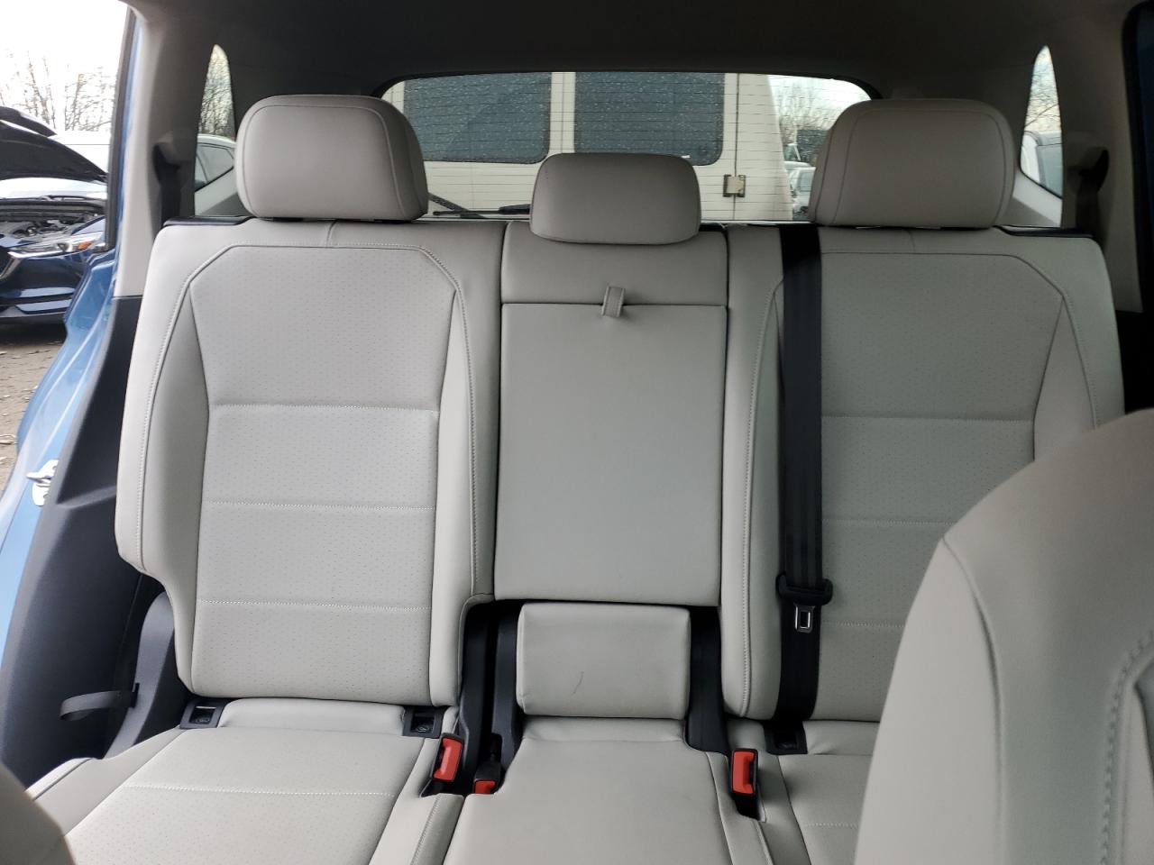 2020 Volkswagen Tiguan - Image 10