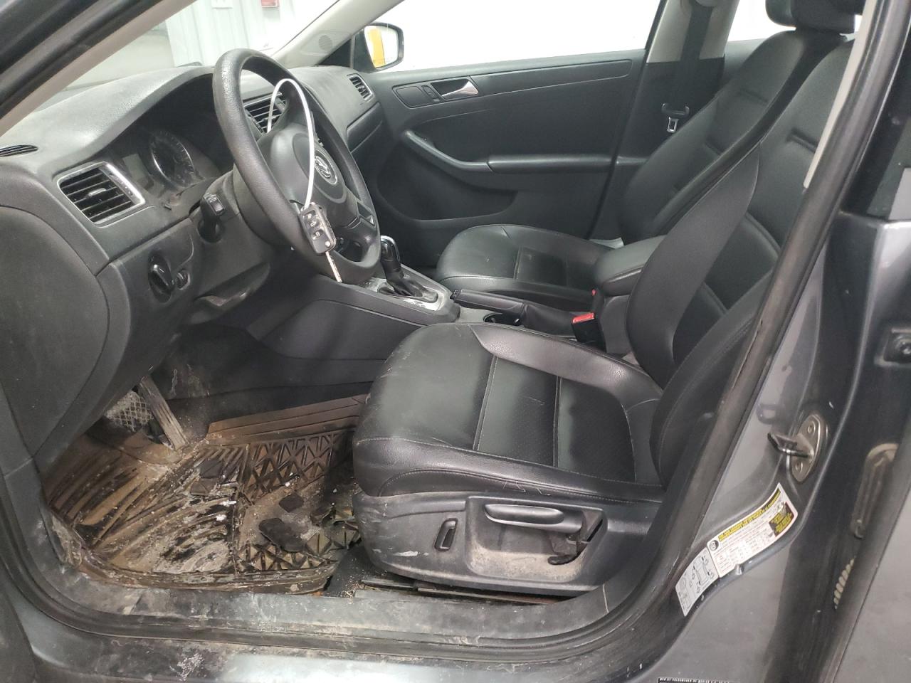 2014 Volkswagen Jetta - Image 7