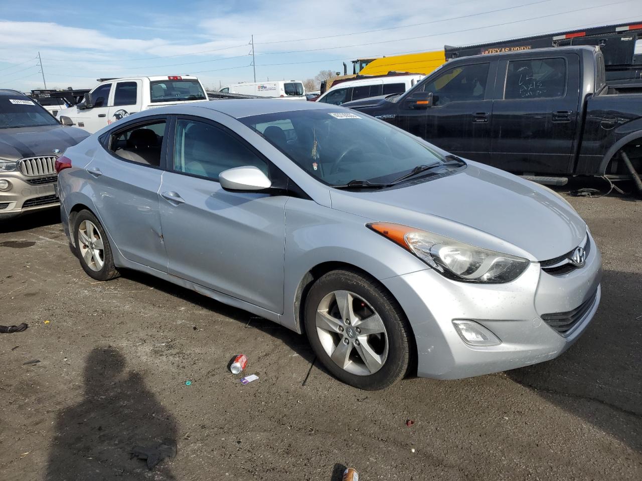 2012 Hyundai Elantra - Image 4