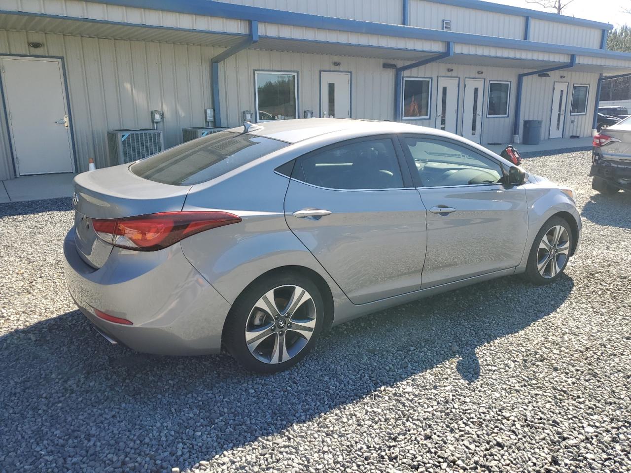 2014 Hyundai Elantra - Image 3