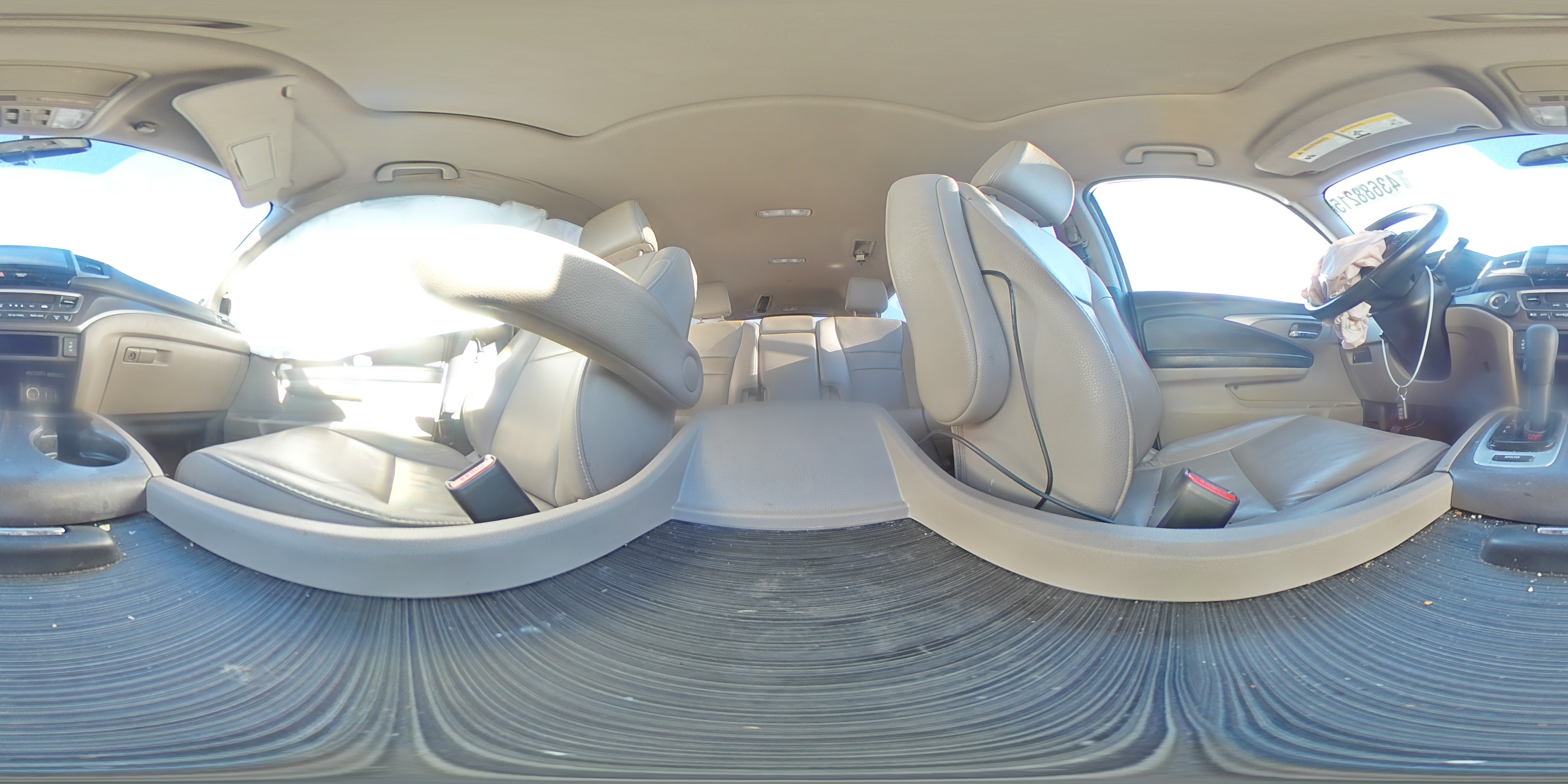 2018 Honda Pilot - Image 13