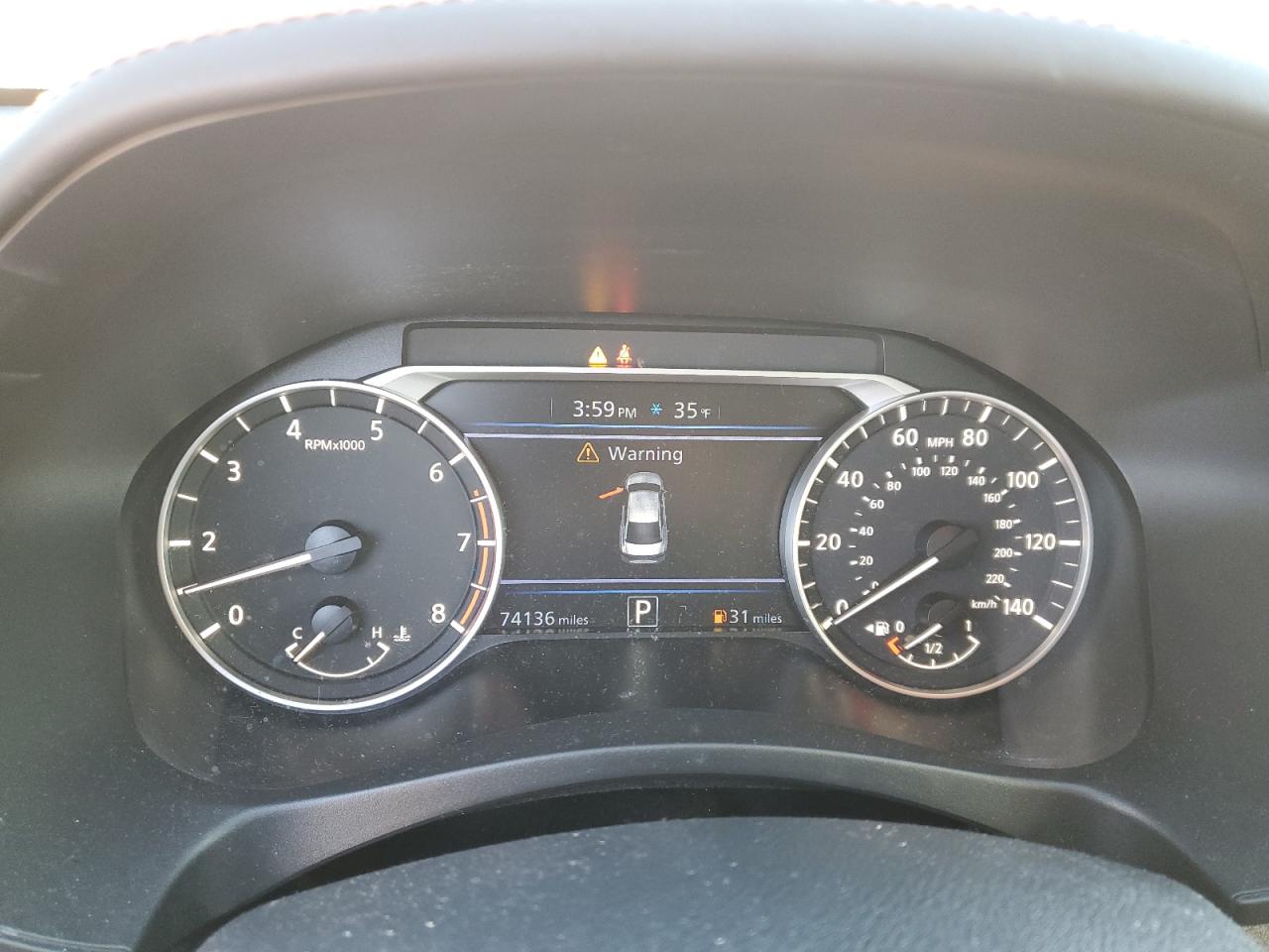 2020 Nissan Altima - Image 9