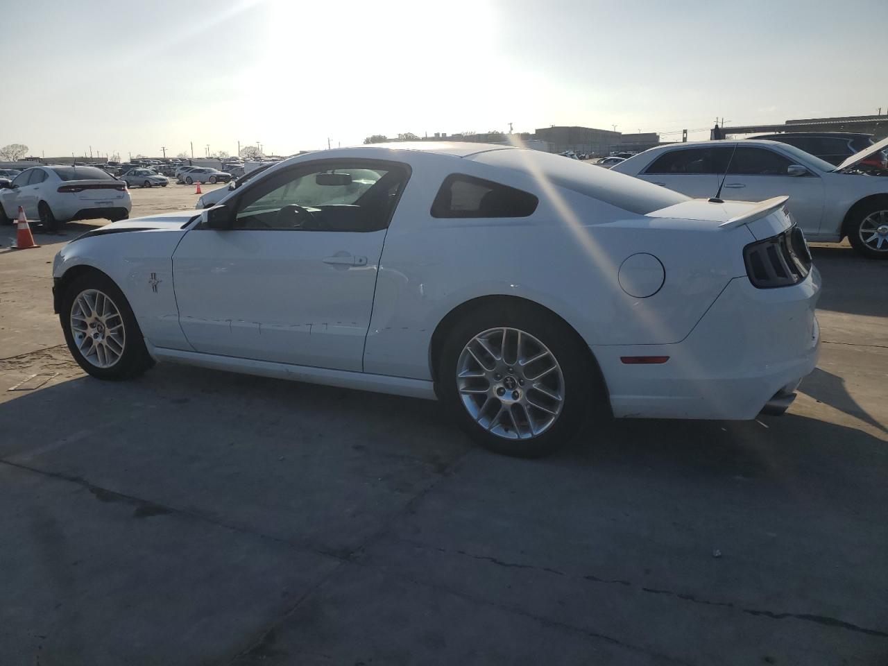 2014 Ford Mustang - Image 2