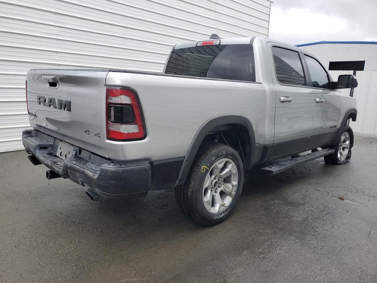 2020 RAM 1500 - Image 3