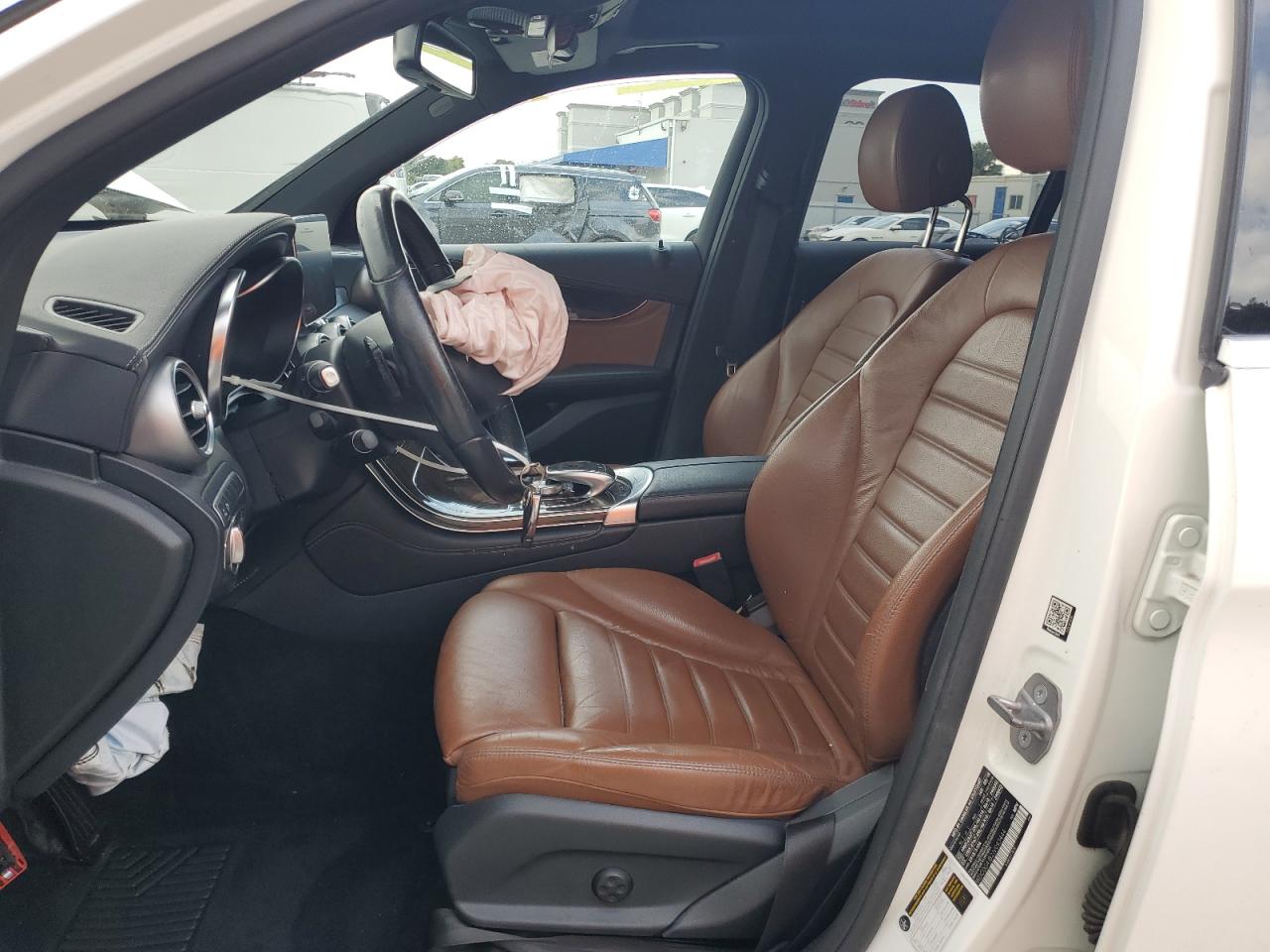 2018 Mercedes-Benz GLC - Image 7