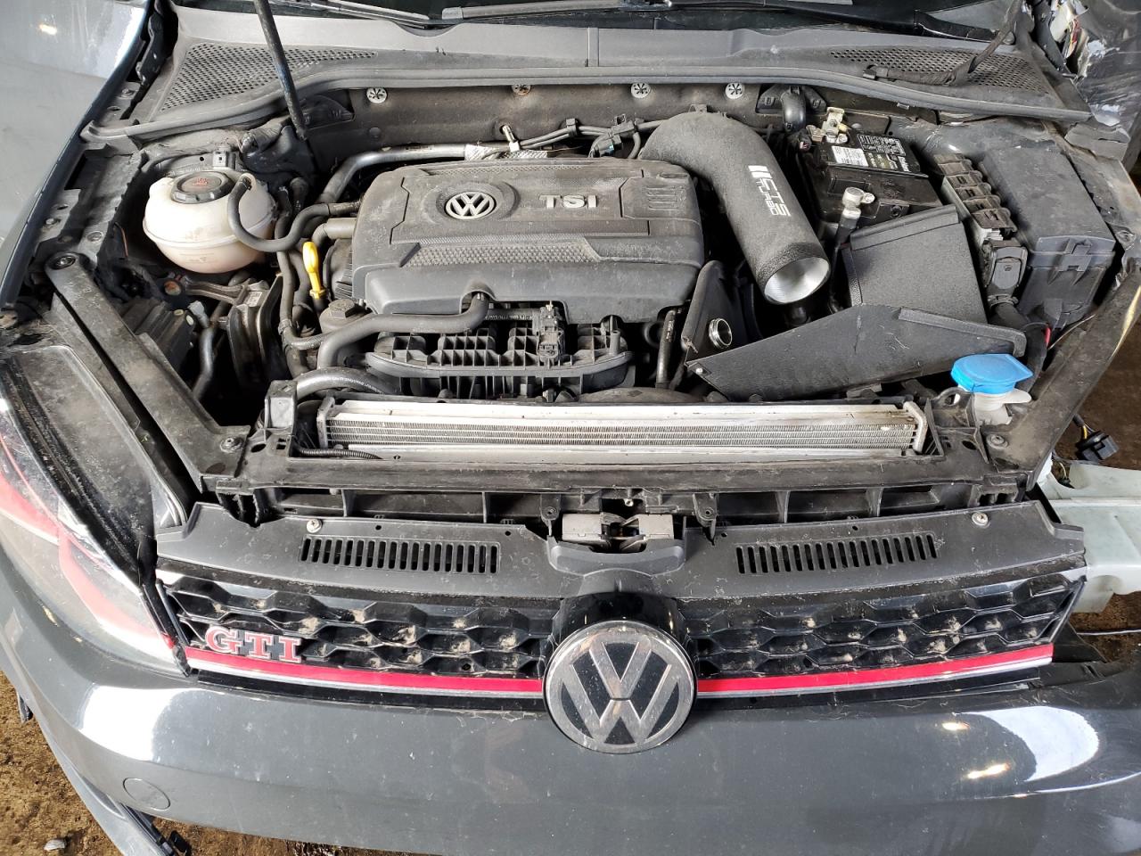 2019 Volkswagen GTI - Image 11