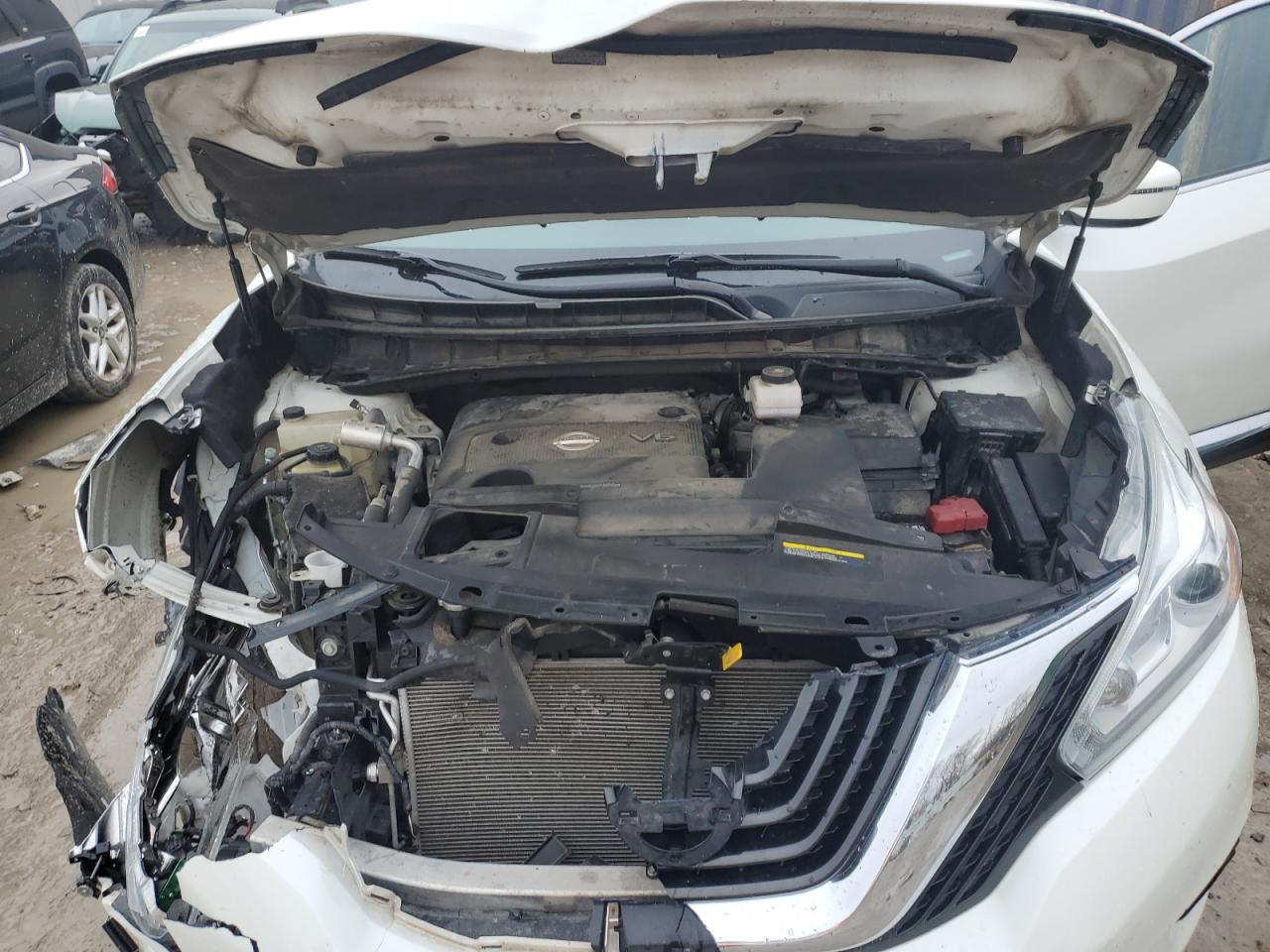 2017 Nissan Murano - Image 11