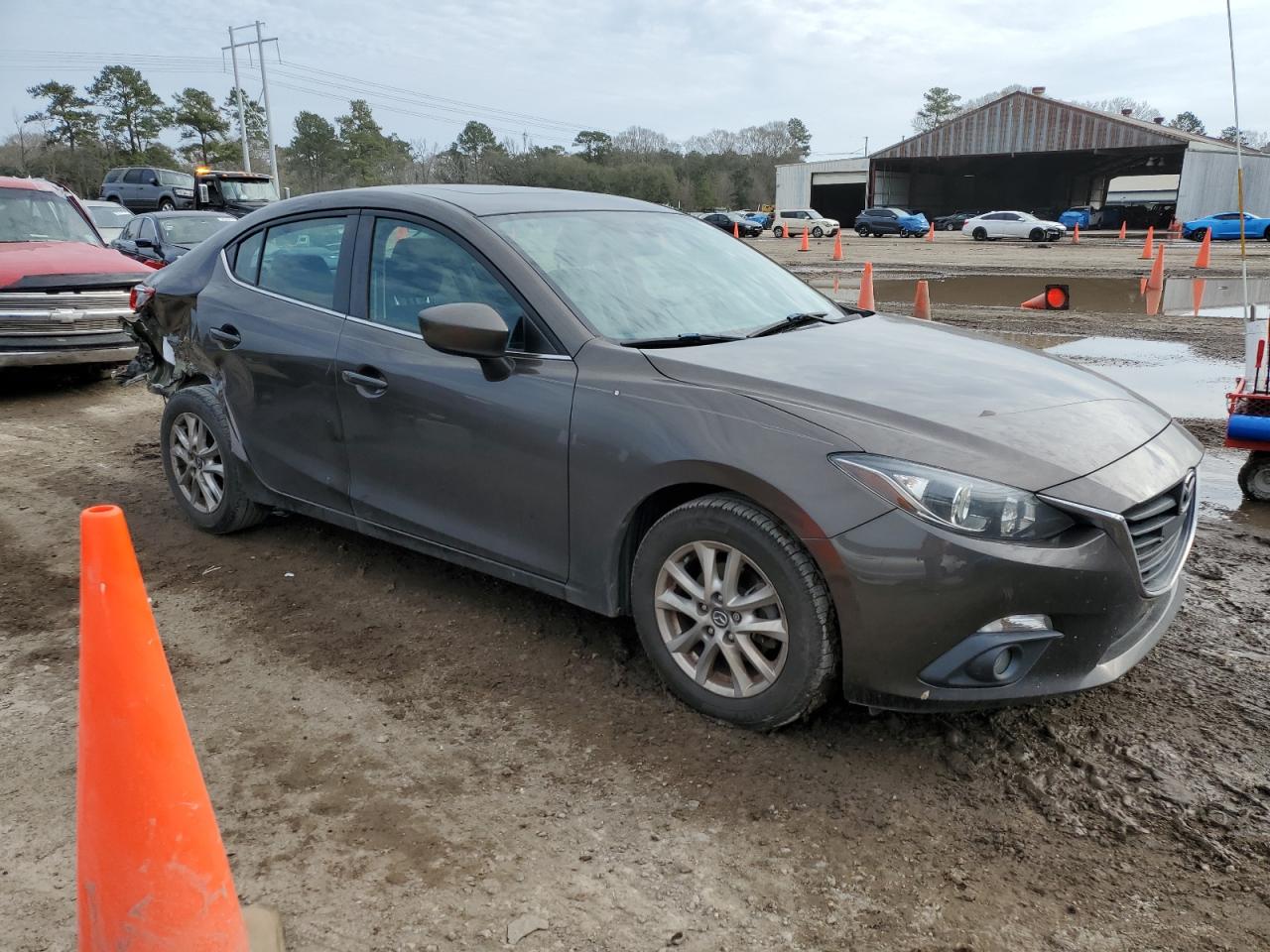 2016 Mazda 3 - Image 4