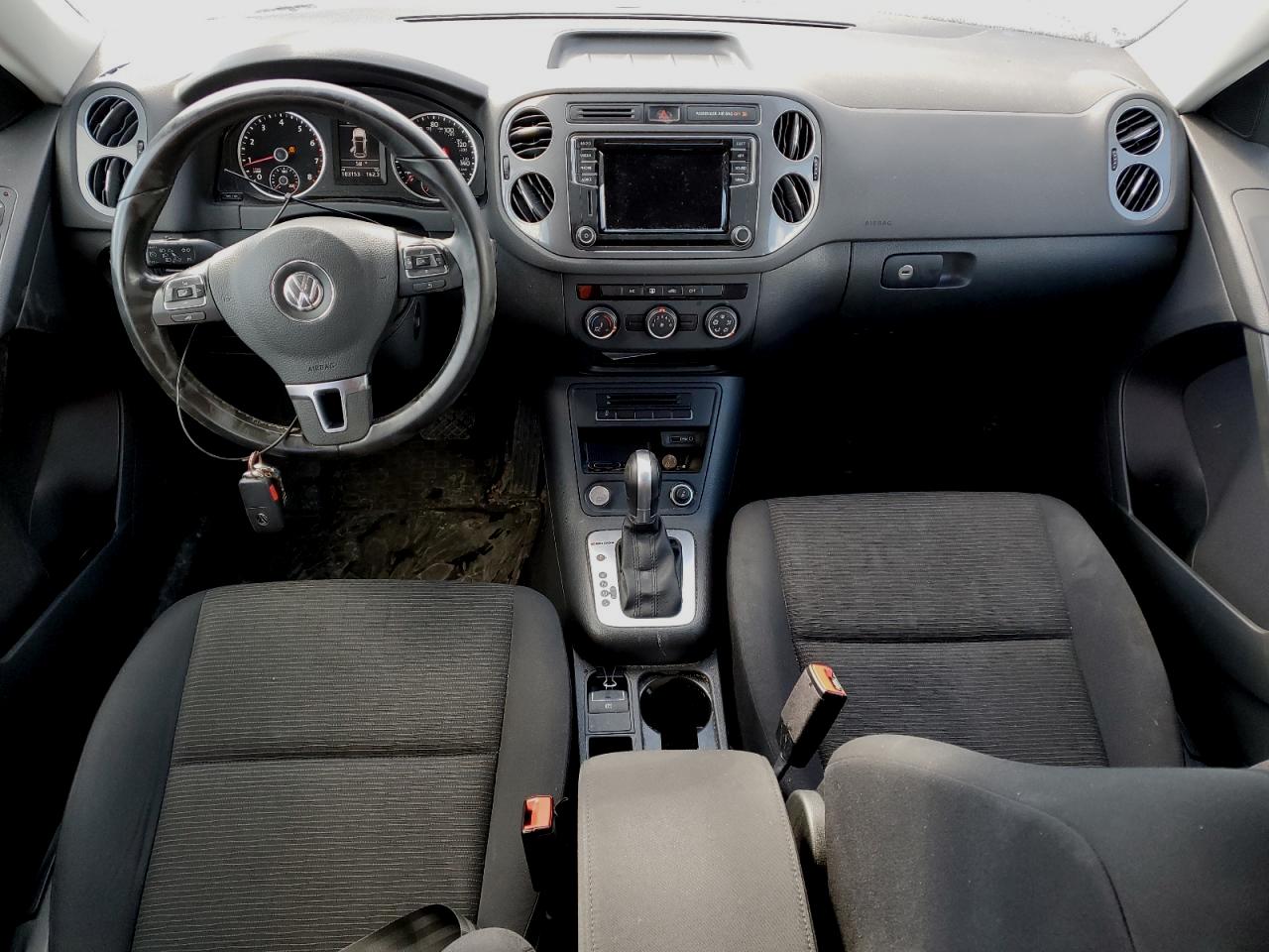 2017 Volkswagen Tiguan - Image 8