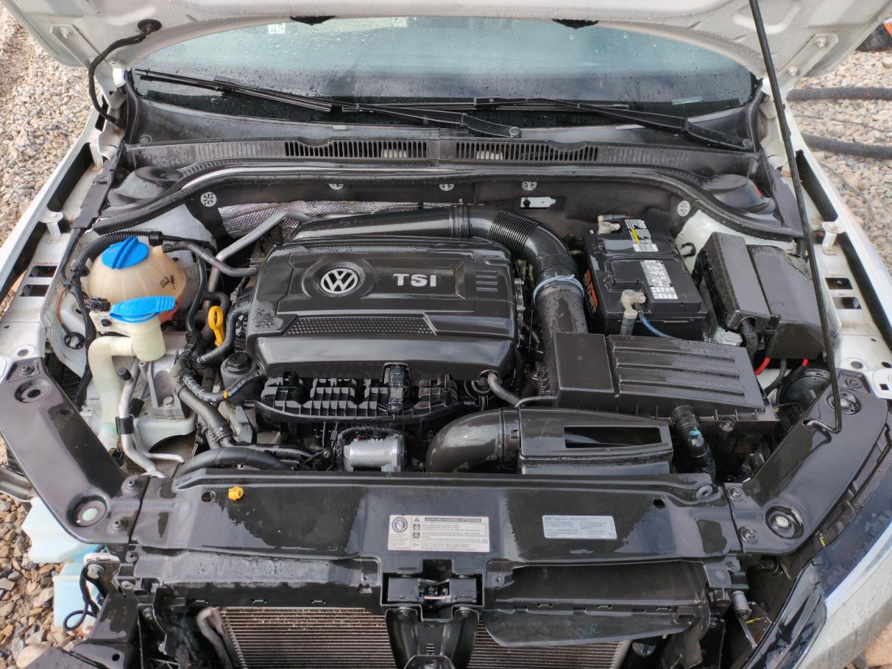 2016 Volkswagen Jetta - Image 11