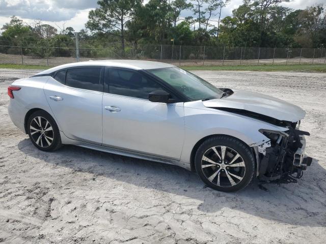  NISSAN MAXIMA 2018 Srebrny
