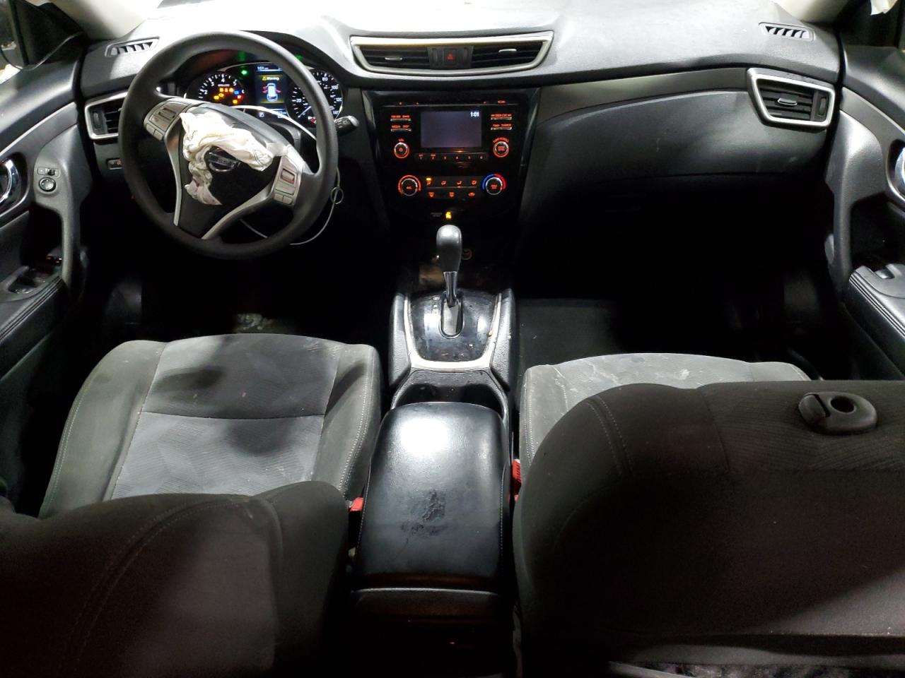 2016 Nissan Rogue - Image 8